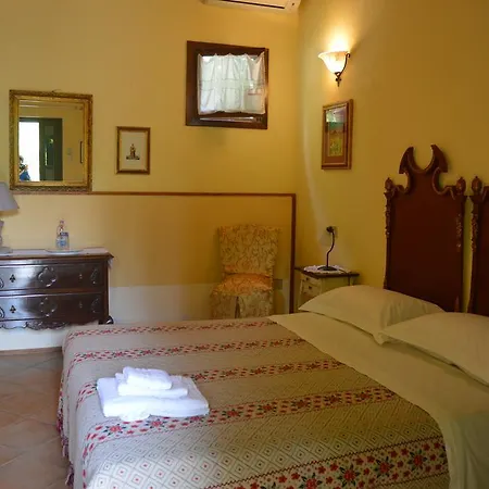 Agriturismo Velia *